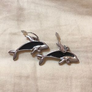 🐬Dolphin Earrings🐬